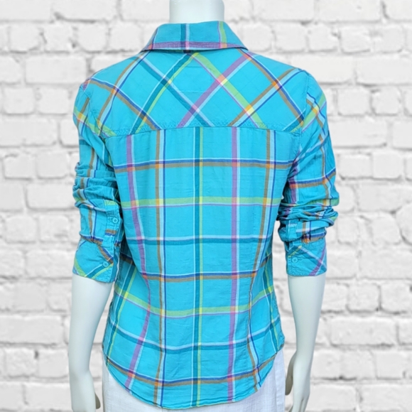 CLEARANCE Lightweight Plaid Button Down Shirt - Picture 3 of 3